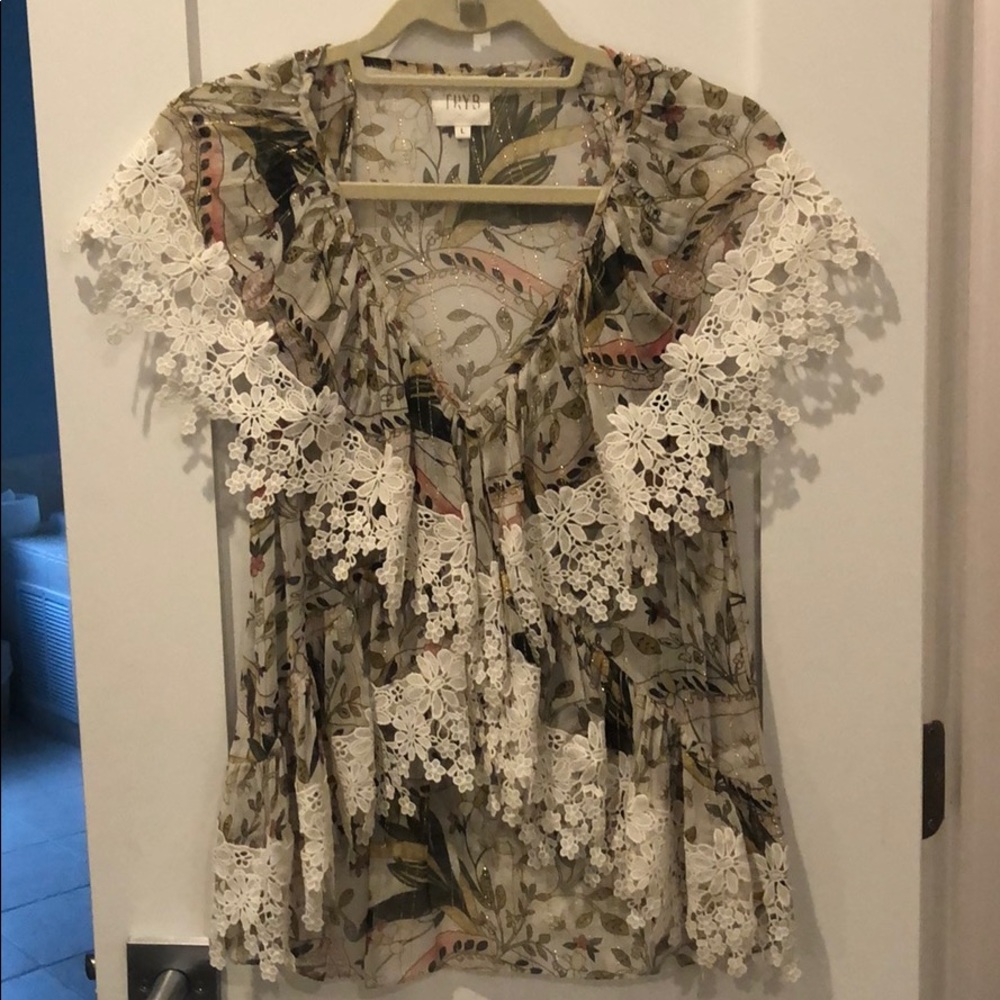 TRYB Flowy Floral Blouse